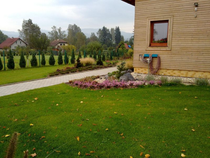 Stavíme plot Stavíme plot