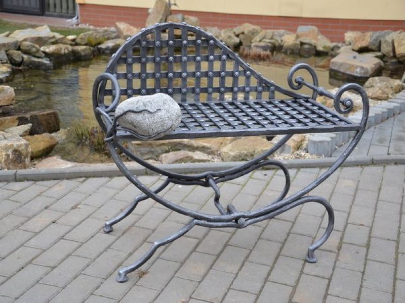 Kované doplňky pro elegantní interiér Kované doplňky pro elegantní interiér